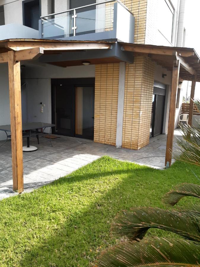 T&A Apartment,Near The Sea. Marathon  Bagian luar foto